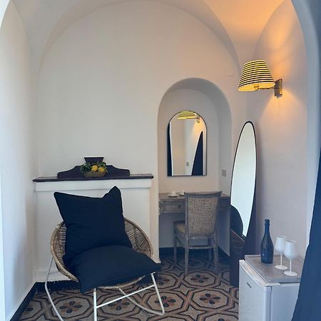Hotel Belvedere E Tre Re กาปรี ภายนอก รูปภาพ