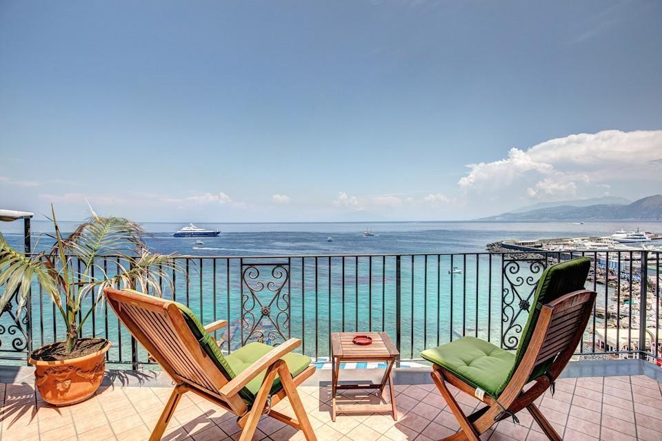 Hotel Belvedere E Tre Re กาปรี ภายนอก รูปภาพ